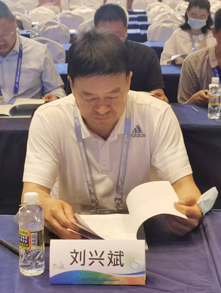 敦煌種業(yè)當(dāng)選中國(guó)種子協(xié)會(huì)玉米分會(huì)副會(huì)長(zhǎng)單位 黨委書(shū)記、董事長(zhǎng)劉興斌當(dāng)選為副會(huì)長(zhǎng)